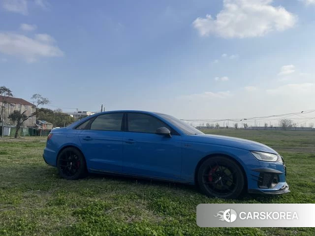 Audi S4 id 4276488 из Китая 8