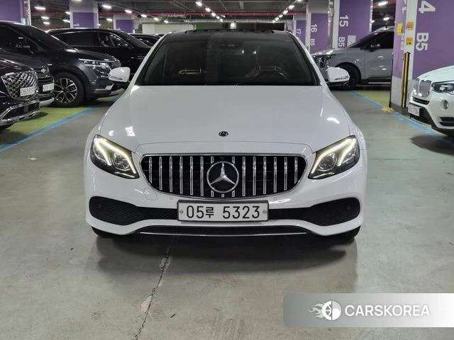 Mercedes-Benz E-Class W213 id 4587258 из Кореи 13