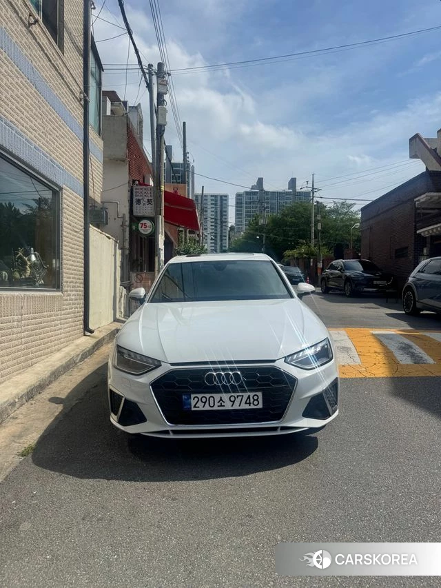 Audi A4 (B9) 2021 Белый из Кореи, фото 3