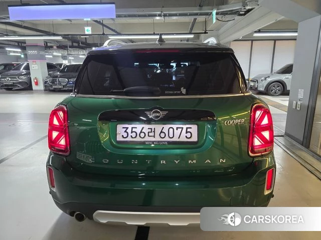 Mini Cooper Countryman 2023 Темно-зеленый из Кореи, фото 5