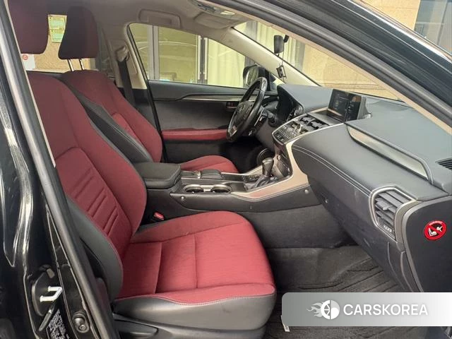 Lexus NX 2021 Черный из Китая, фото 3