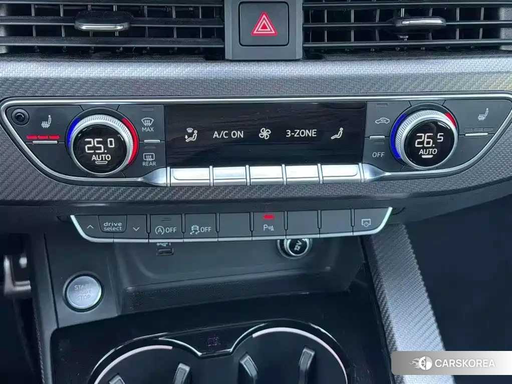 Audi A4L id 4546597 из Китая 8