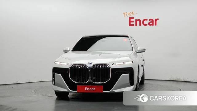 BMW 7 Series (G70) id 4280866 из Кореи 23