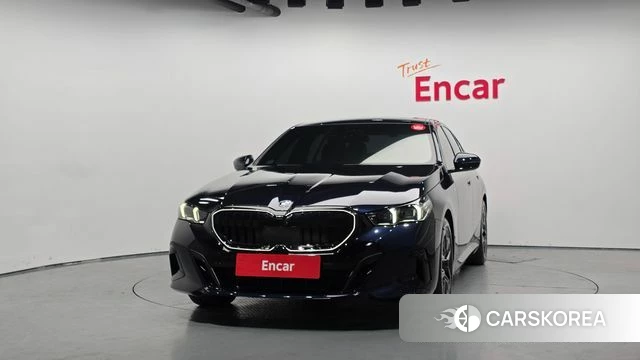 BMW 5 Series (G60) id 4442874 из Кореи 13
