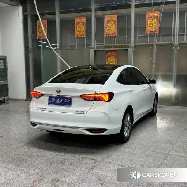 Buick Weilang 2023 Белый из Китая, фото 3