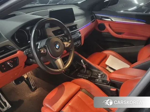 BMW X2 (F39) 2022 Черный из Кореи, фото 3