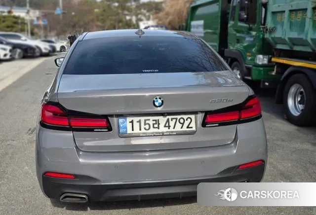 BMW 5 Series (G30) 2021 Серый из Кореи, фото 6