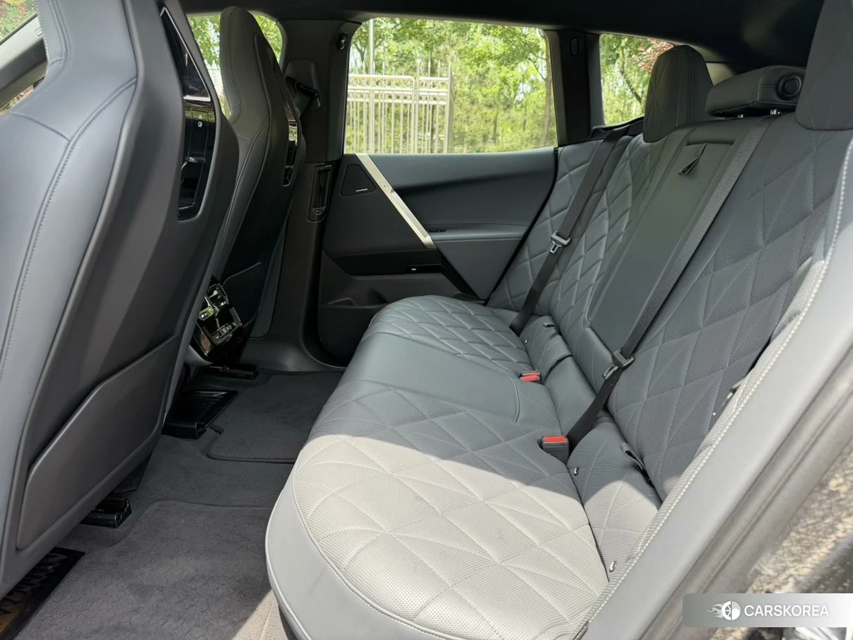 BMW iX id 4452115 из Китая 8