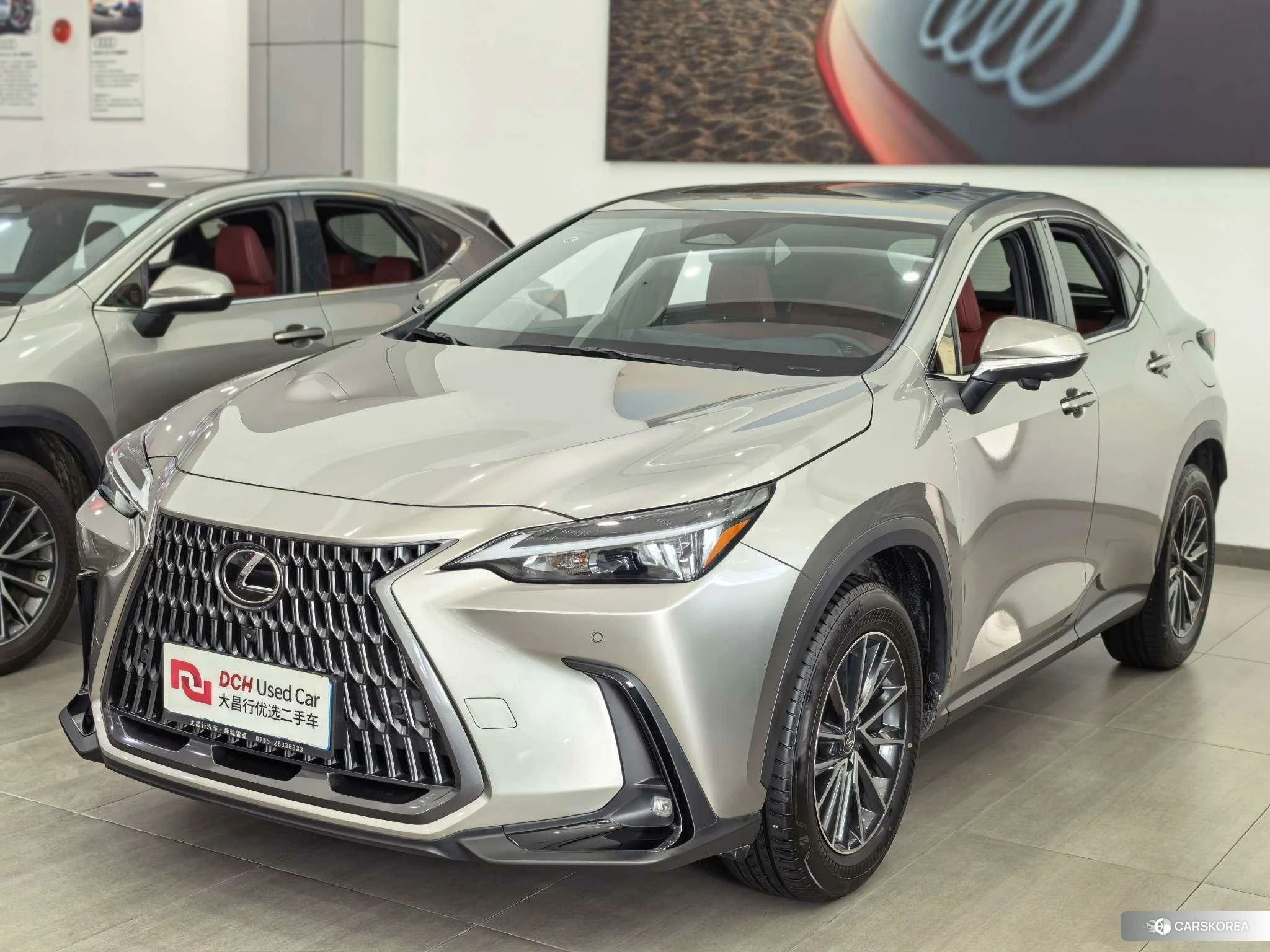 Lexus NX 2024 Серебристо-серый из Китая, фото 3