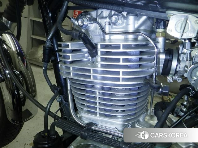 Engine photo