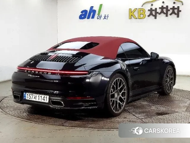 Porsche 911(992) id 2965810 из Кореи 13