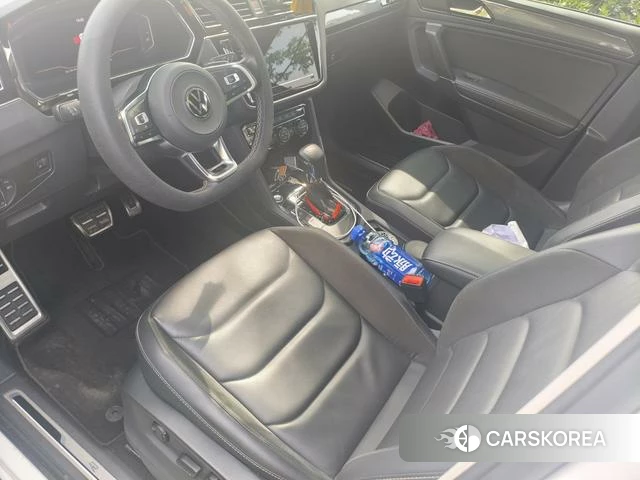 Volkswagen Tiguan L 2021 Белый из Китая, фото 3