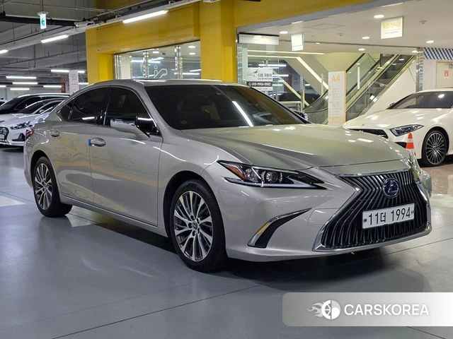 Lexus ES300h 7th generation id 4251218 из Кореи 10