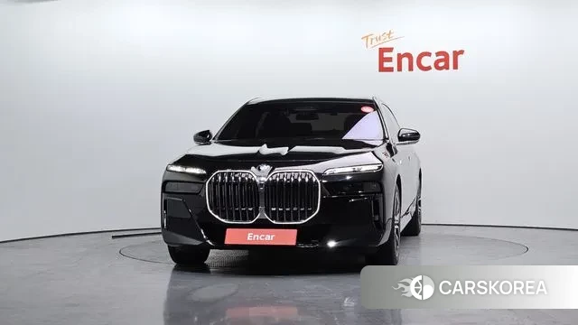 BMW 7 Series (G70) id 3720839 из Кореи 13