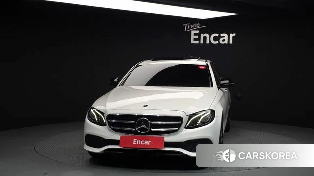 Mercedes-Benz E-Class W213 id 4551151 из Кореи 23
