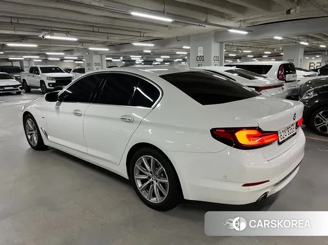 BMW 5 Series (G30) id 3469752 из Кореи 13