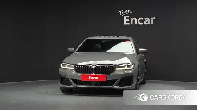 BMW 5 Series (G30) id 3384165 из Кореи 13