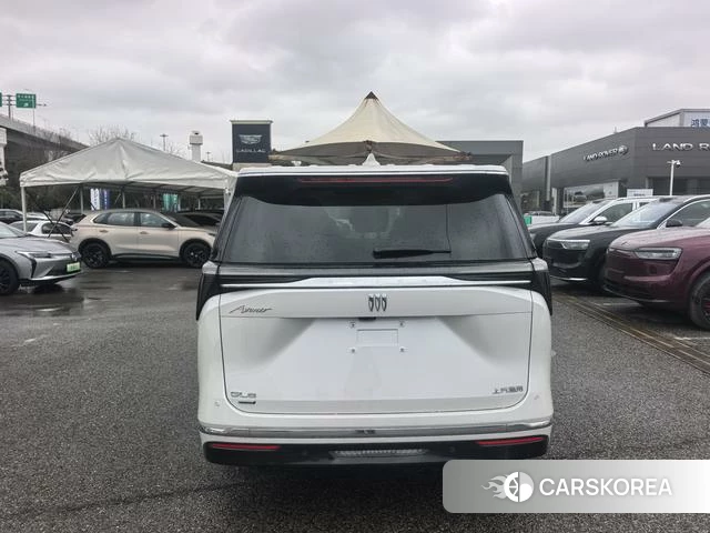 Buick GL8 PHEV id 4198770 из Китая 9