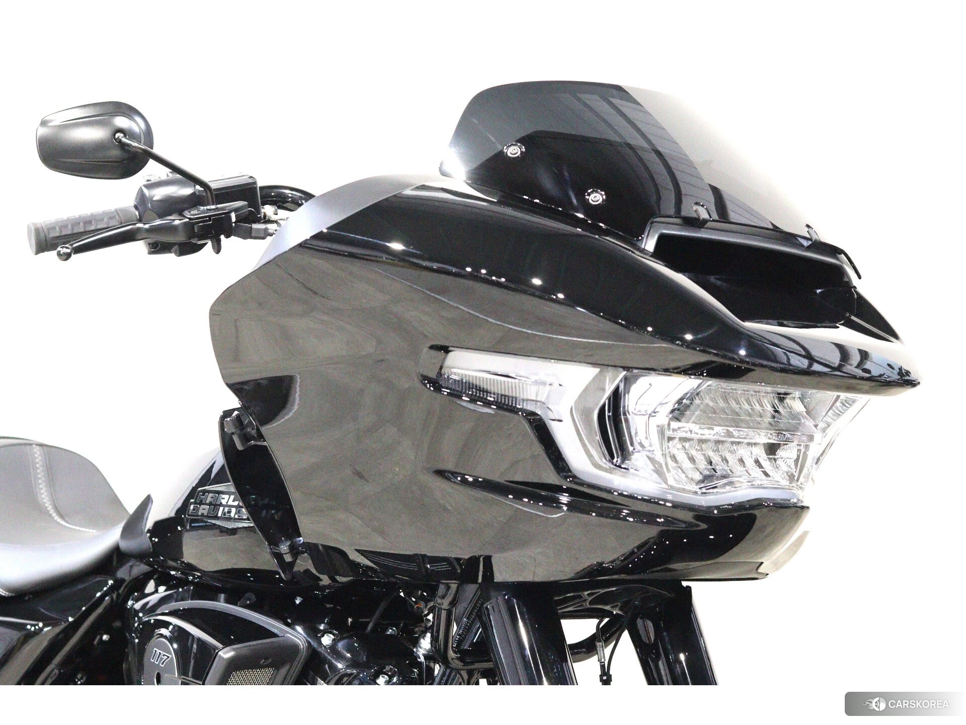 Harley-Davidson Road Glide FLTRX 1980 id 4191814 из Японии 14