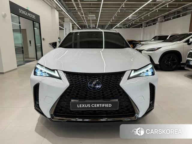 Lexus UX250h id 3924156 из Кореи 9
