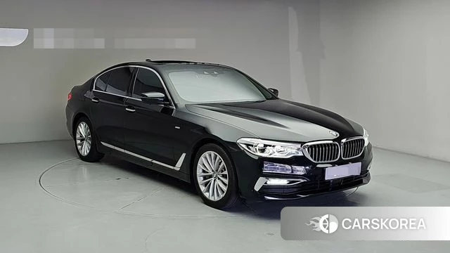 BMW 5 Series (G30) id 4285444 из Кореи 13
