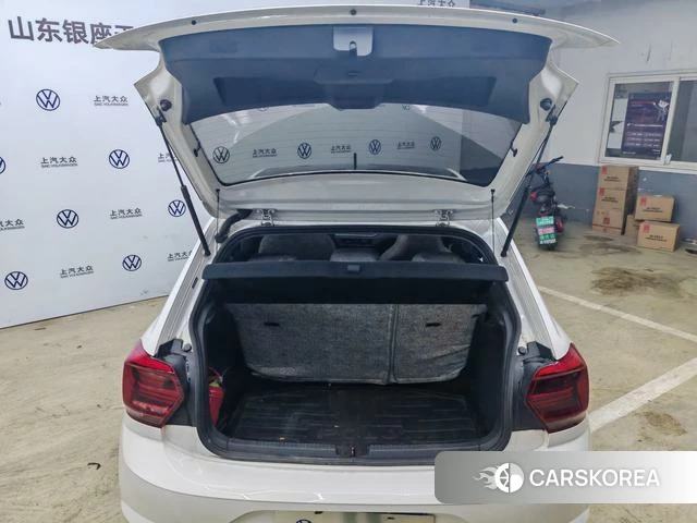 Volkswagen Polo 2021 Белый из Китая, фото 3