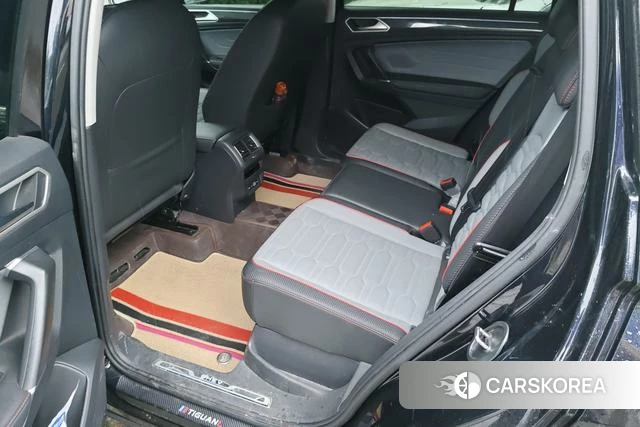 Volkswagen Tiguan L PHEV id 4336227 из Китая 10