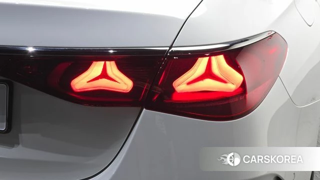 Mercedes-Benz E-Class W214 id 4743840 из Кореи 7