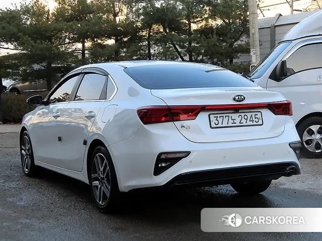 Kia Come New K3 id 3519989 из Кореи 11