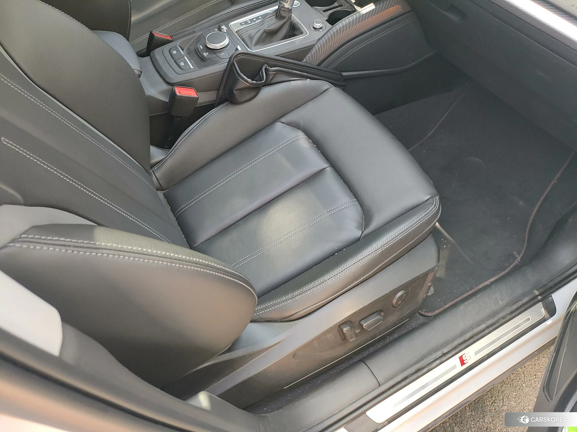 Audi Q2L id 4441328 из Китая 14