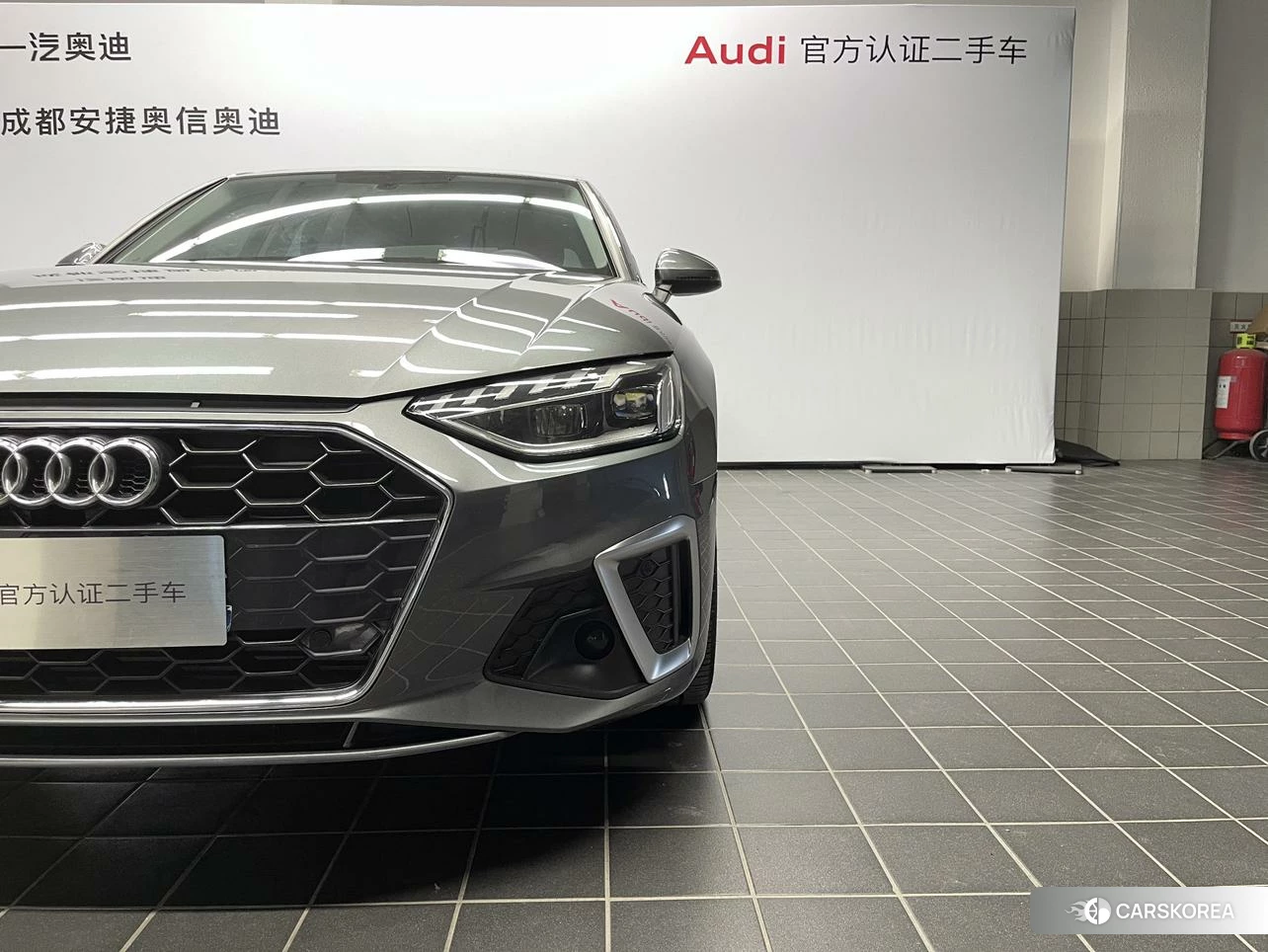 Audi A4L id 4413551 из Китая 13