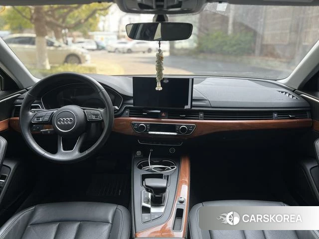 Audi A4L id 4241763 из Китая 10
