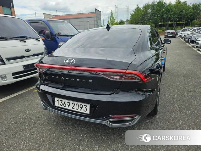 Hyundai The New Grandeur IG id 4697149 из Кореи 13