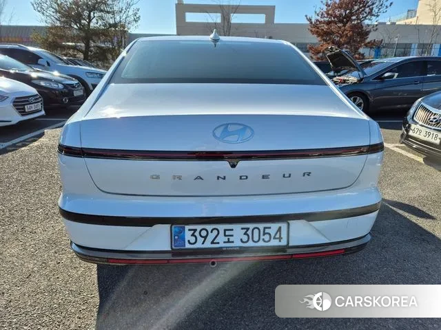 Hyundai Grandeur Hybrid (GN7) id 3543581 из Кореи 13
