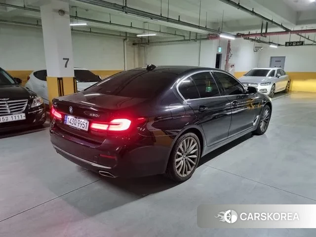 BMW 5 Series (G30) id 3610554 из Кореи 12