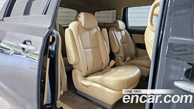 Kia The New Carnival id 2682059 из Кореи 13