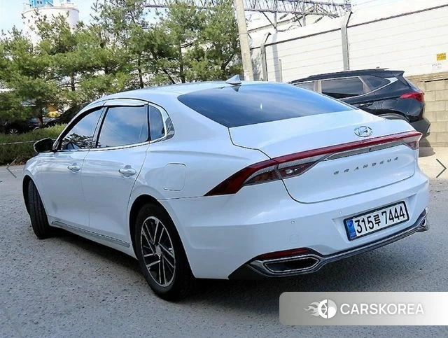 Hyundai The New Grandeur IG id 3813764 из Кореи 12
