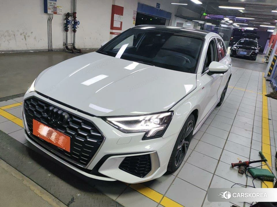 Audi A3 2022 Белый из Китая, фото 3