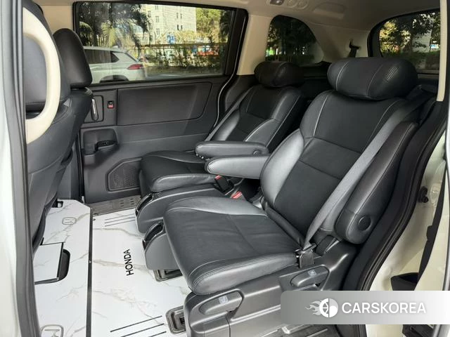 Honda Odyssey id 4264567 из Китая 8