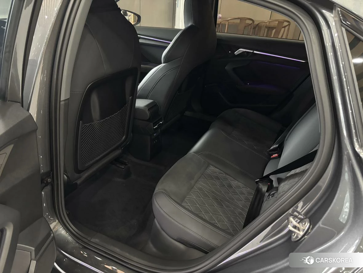 Audi A3 id 4461865 из Китая 17