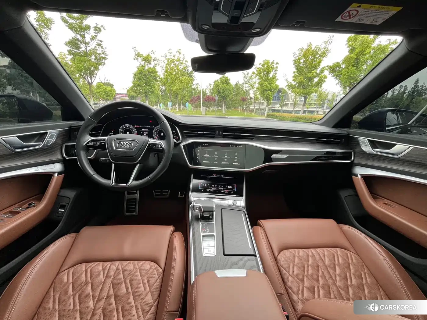 Audi A6L id 4545632 из Китая 13