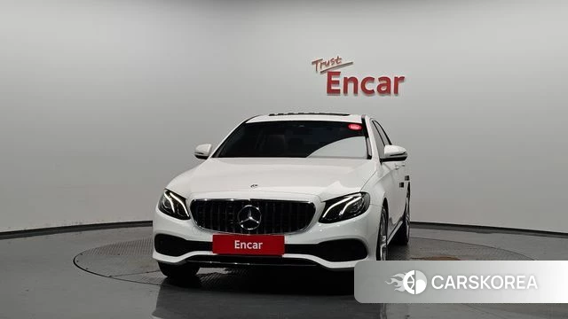 Mercedes-Benz E-Class W213 id 4574621 из Кореи 23