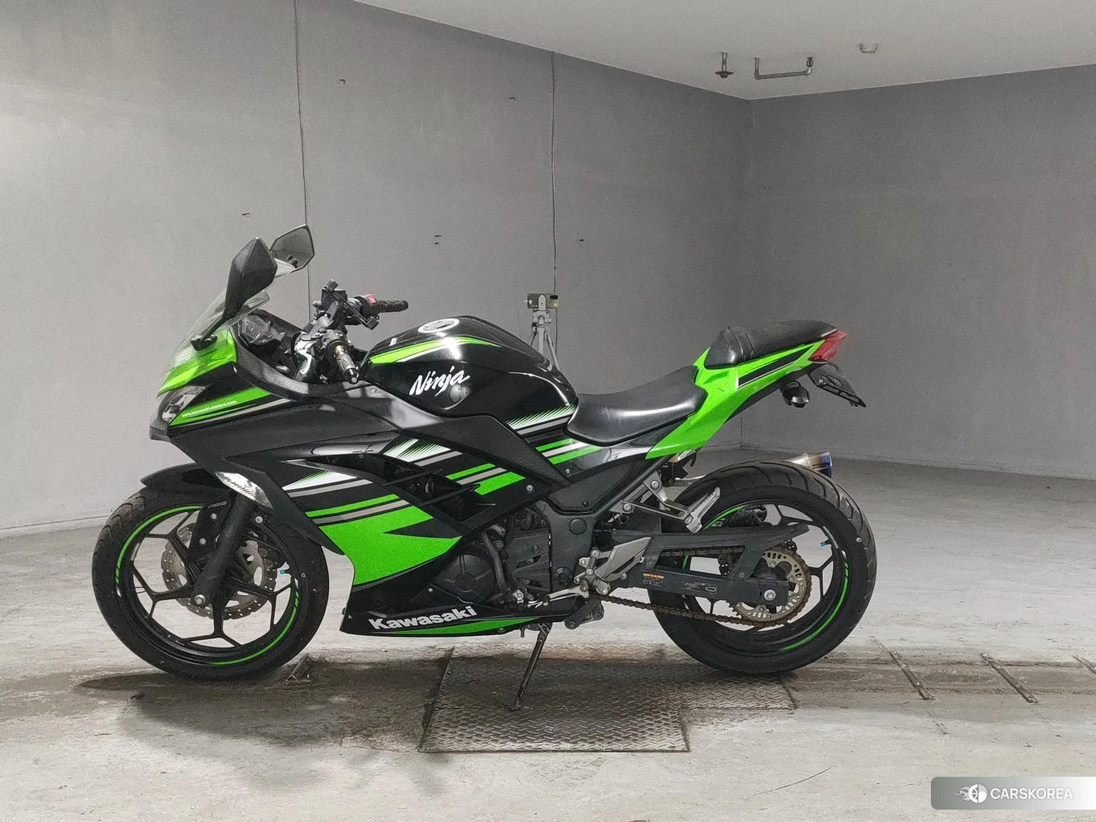 Проданный Kawasaki NINJA 250 2016 из Японии, фото 3