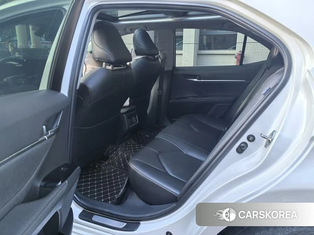 Toyota Camry id 4298457 из Китая 8