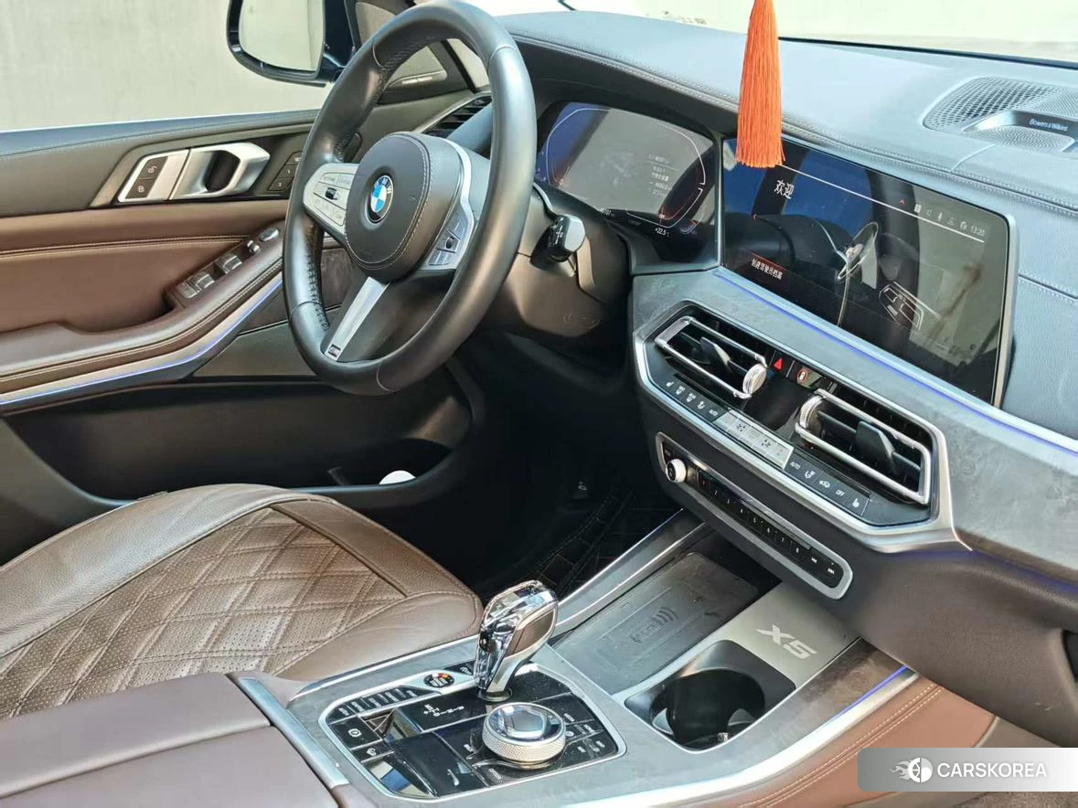 BMW X5 id 4440404 из Китая 8