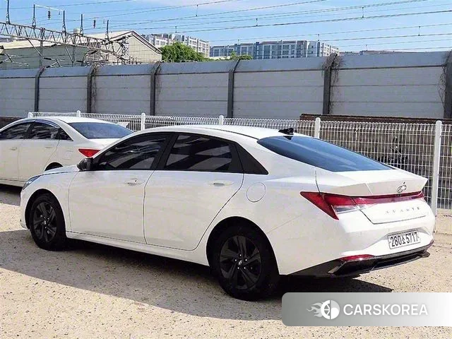 Hyundai Avante Hybrid (CN7) id 3727347 из Кореи 10