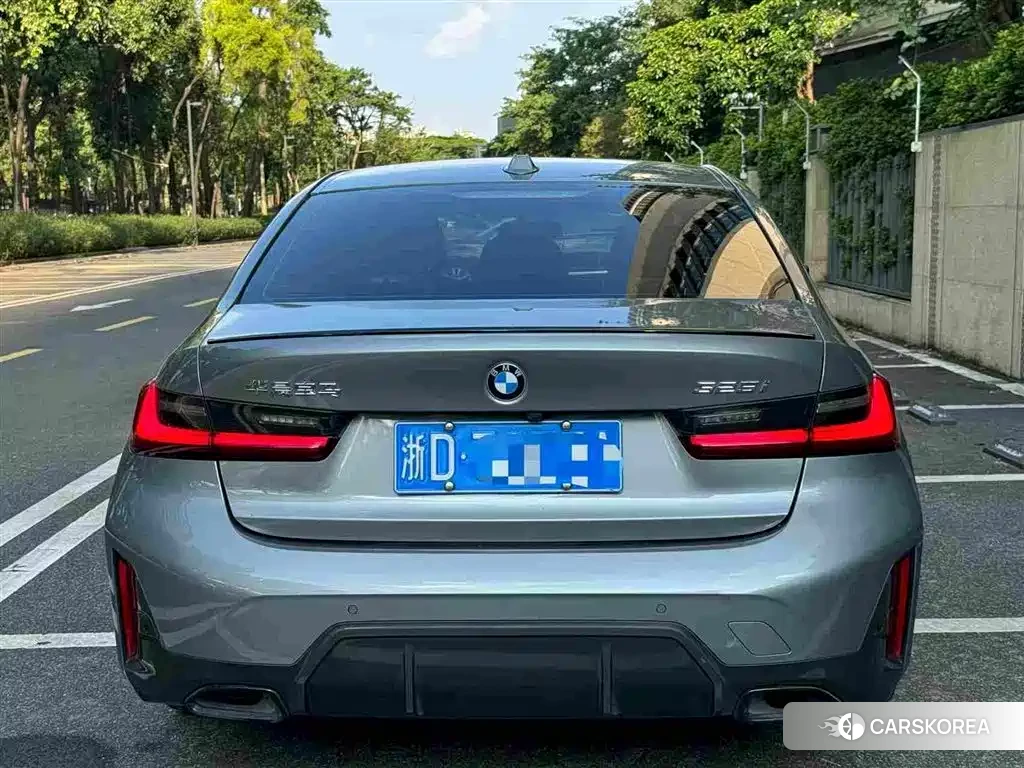 BMW 3 series 2023 Silver/gray из Китая, фото 3