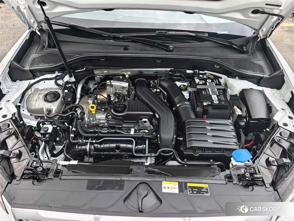 Audi Q2L 2024 Белый из Китая, фото 4