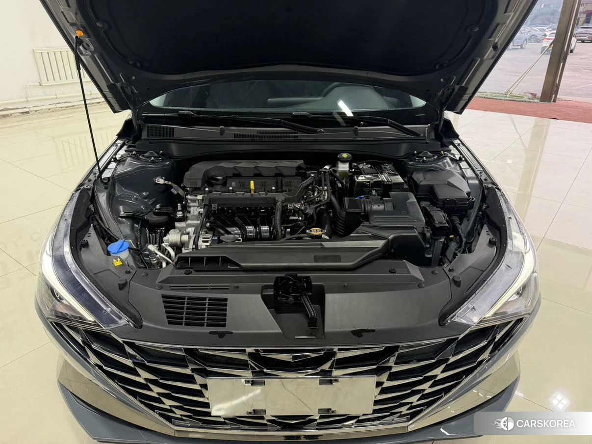 Hyundai Elantra id 4479635 из Китая 16