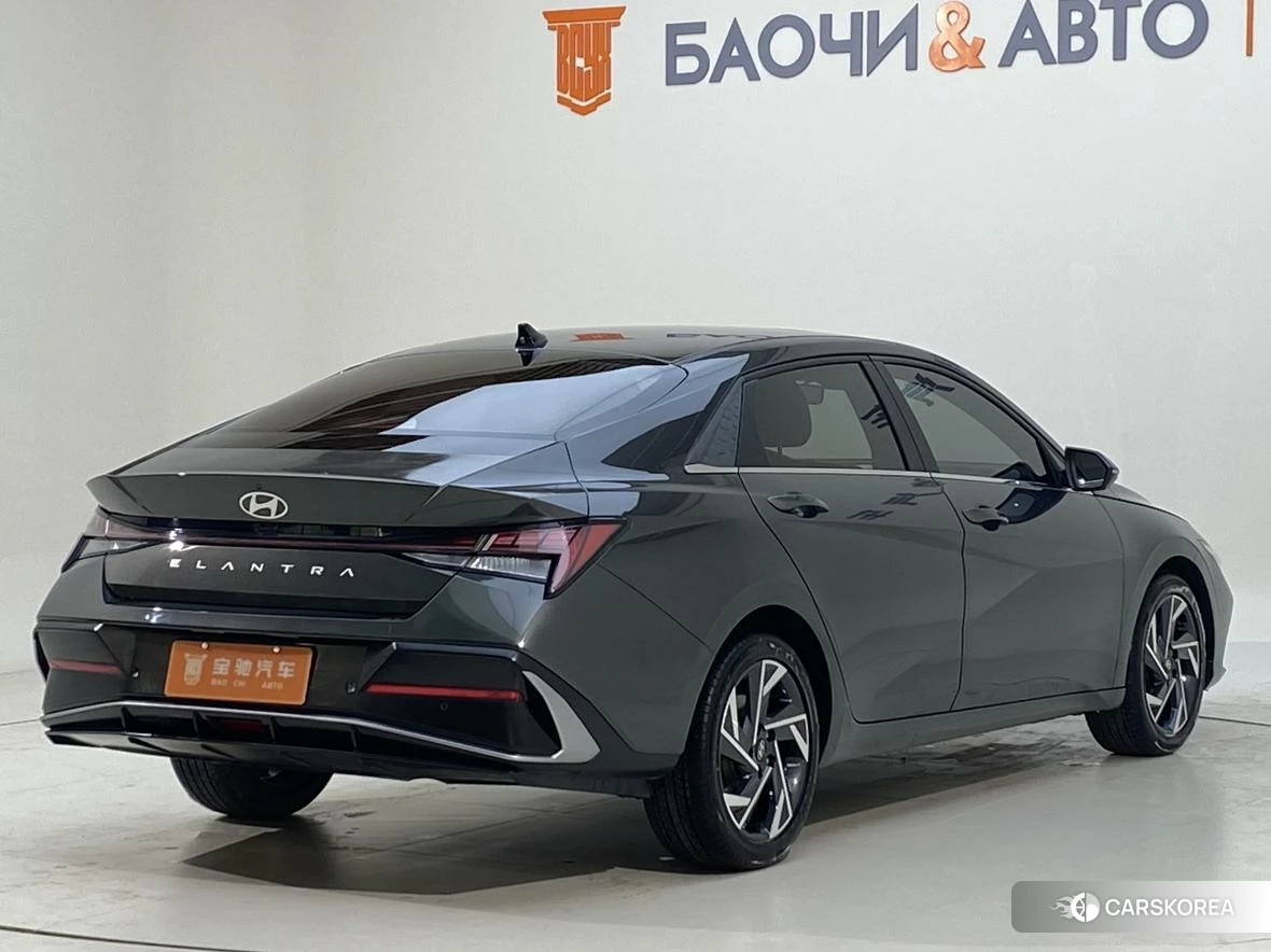 Hyundai Elantra id 4513599 из Китая 19